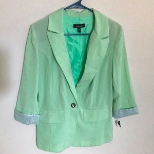 Sz XL pastel green blazer with rolled polka dot cuffs